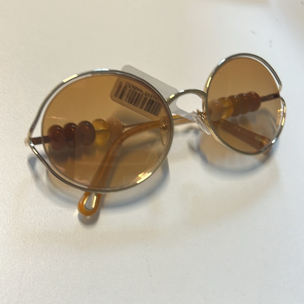 CHLOE WOMEN'S DILLIE OVAL GOLD SUNGLASSES WITH BEAD DETAIL, NWT, $466 - Picture 4 of 10